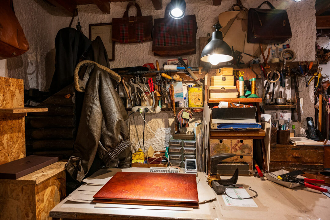 VIP Leather Workshop in Fes for Advanced Artisan